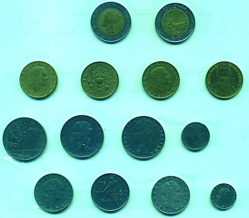 Итальянская монеты.(увеличено) Из коллекции Лимарева В.Н..