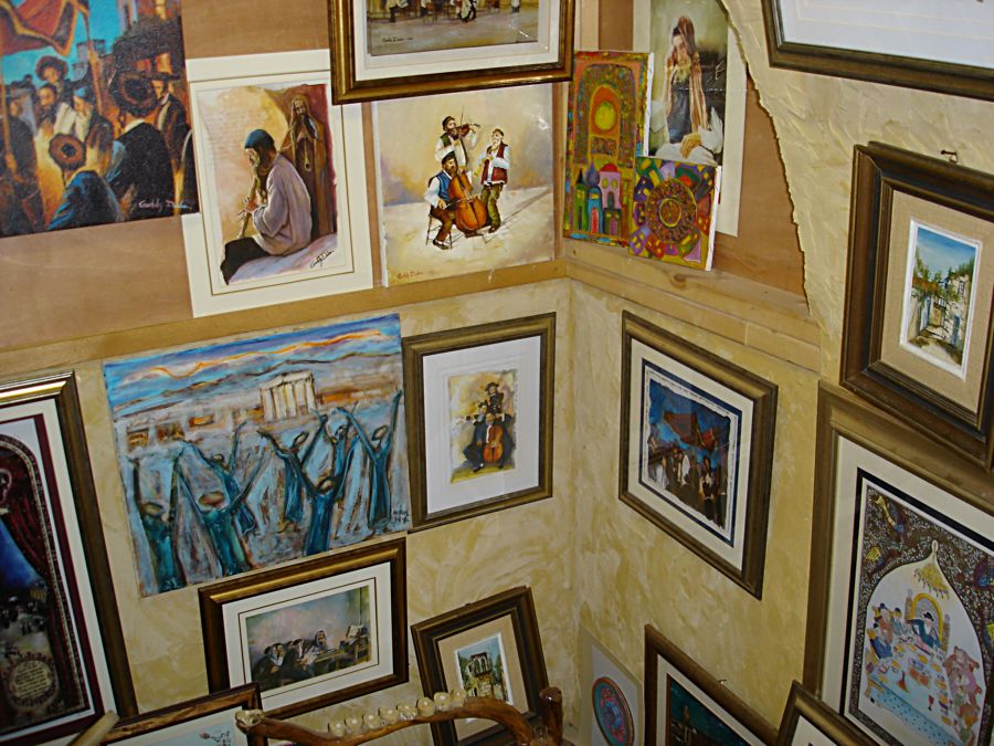 Выстака продажа картин израильских художников г. Цфат. Фото Лимарева В.Н.