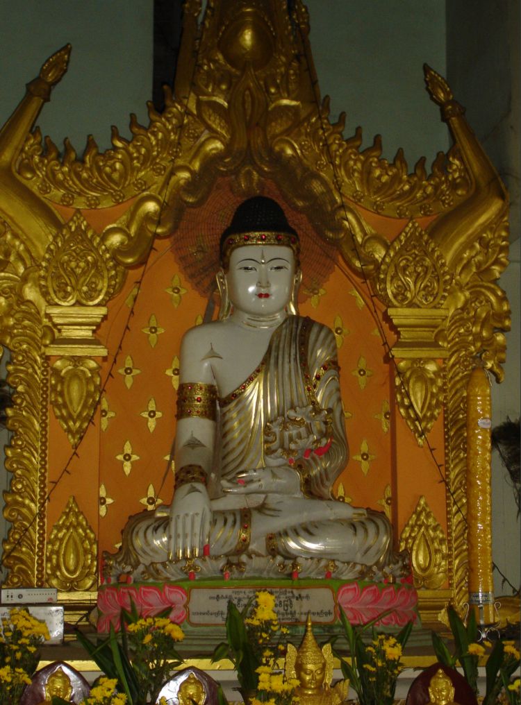Будда.(Мандалай. Мьянма.) (фото Лимарева В.Н.)