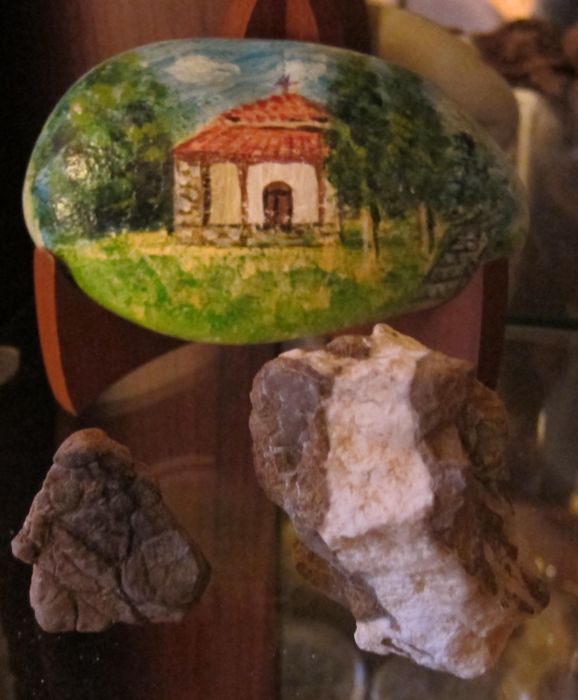 Греческая часовня (живопись на камне) и греческие камни из коллекции Лимарева В.Н.